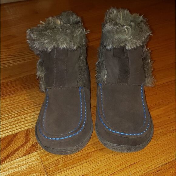 Woolrich furlined Moccasin Slippers - Picture 2 of 9
